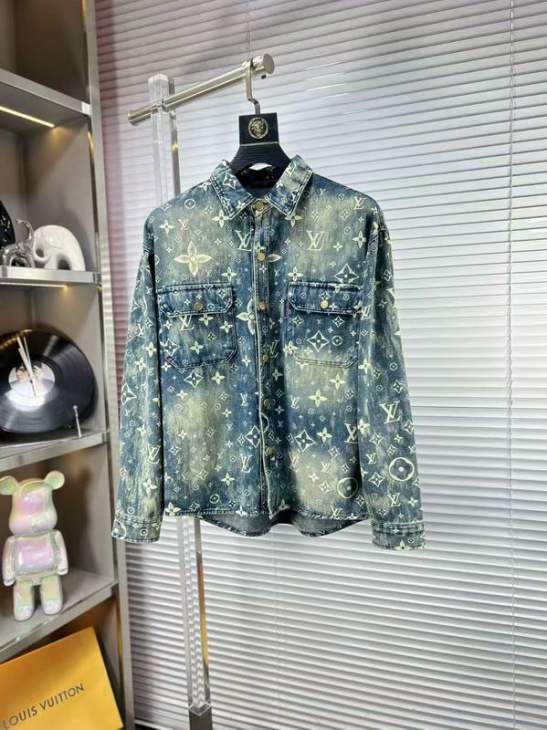 Picture of Louis Vuitton Jackets _SKULVM-3XL11Lr12132587